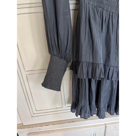 DO+BE size medium gray tiered ruffled mini dress - Picture 3 of 5